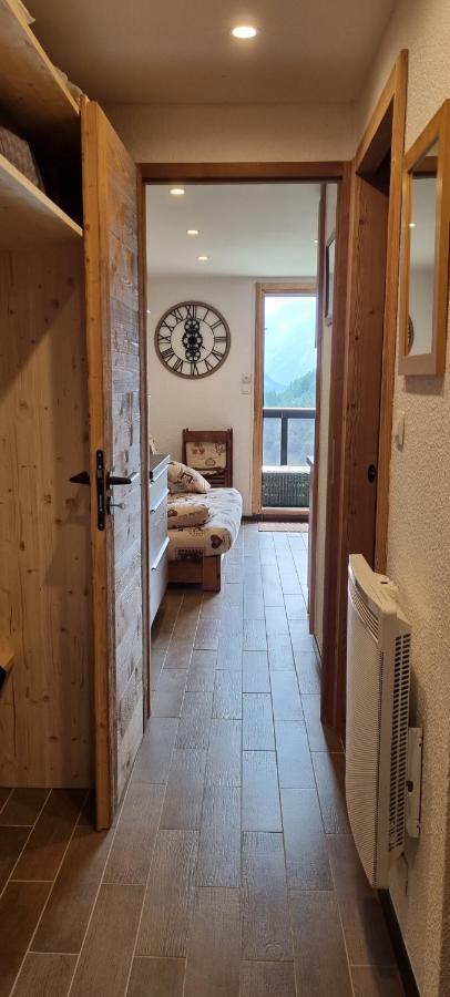 Studio Uissan pour 5 personnes à côté des pistes Huez Exterior foto